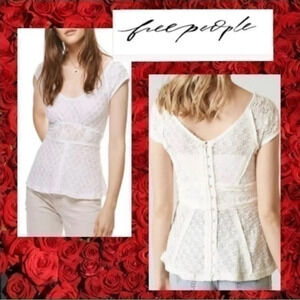 Beautiful lace button back cap sleeve top stretch lace XS NWT MSRP $98
